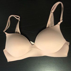 Victoria's Secret Wireless Push-Up Bra